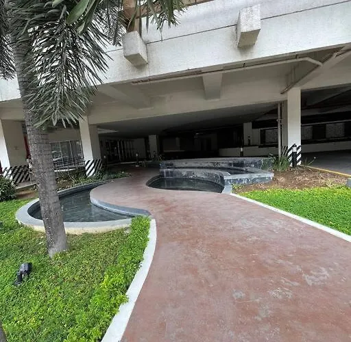 Apartment 1-bedroom It Park Avida *